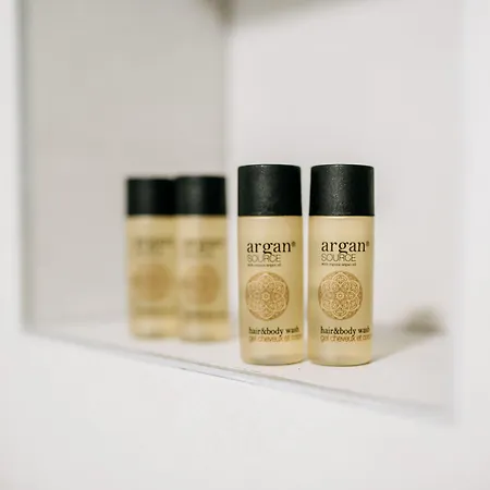 Kala Luxury By Duhomes