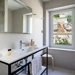 Kala Luxury By Duhomes Πανσιόν 4*