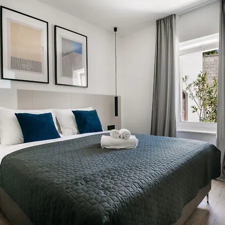 Kala Luxury By Duhomes 4*