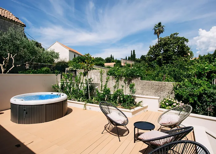 Kala Luxury By Duhomes Pensjonat 4*
