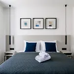 Kala Luxury By Duhomes