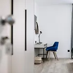 Kala Luxury By Duhomes Gasthuis 4*