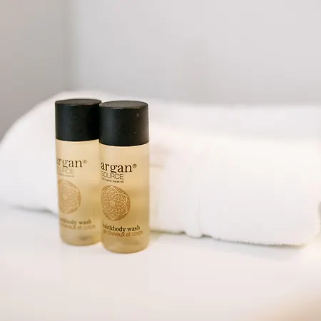 Kala Luxury By Duhomes 招待所